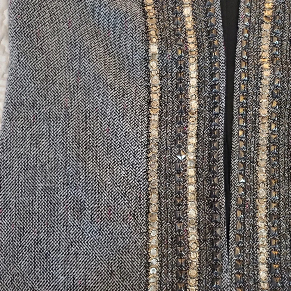 Chico's Grey Beaded Embellished Lined Wool Blend Vest Size 2 Large - Picture 4 of 6